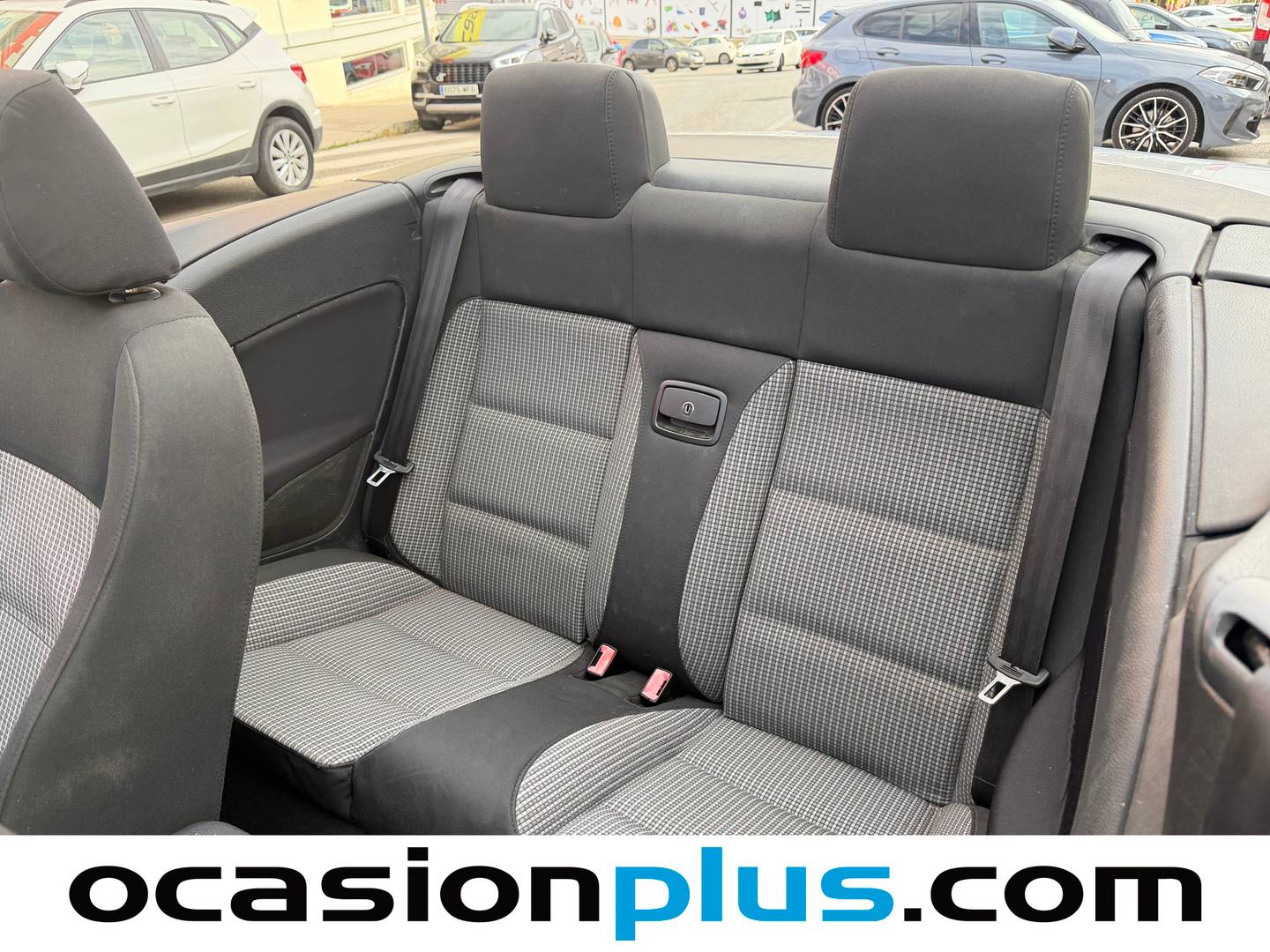 Foto asientos traseros Volkswagen Eos Volkswagen Eos 2.0 TDI DPF (140 CV)