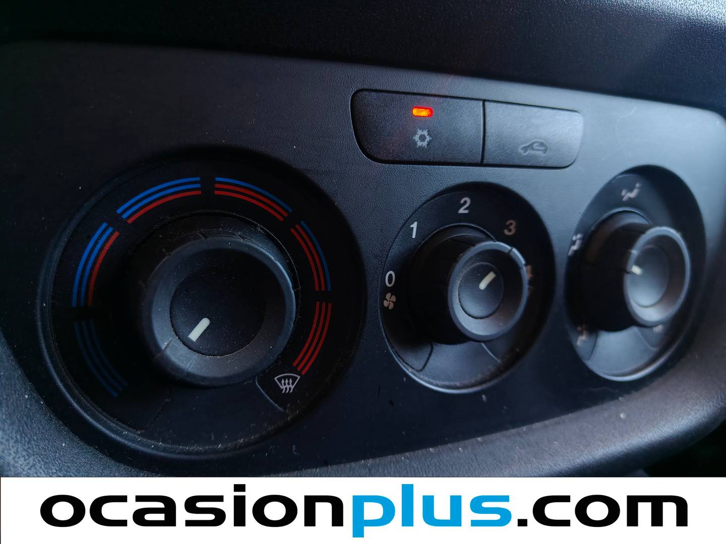 Extras del Fiat Doblò Cargo Fiat Dobló Cargo Combi 1.3 Multijet Maxi SX (95 CV)