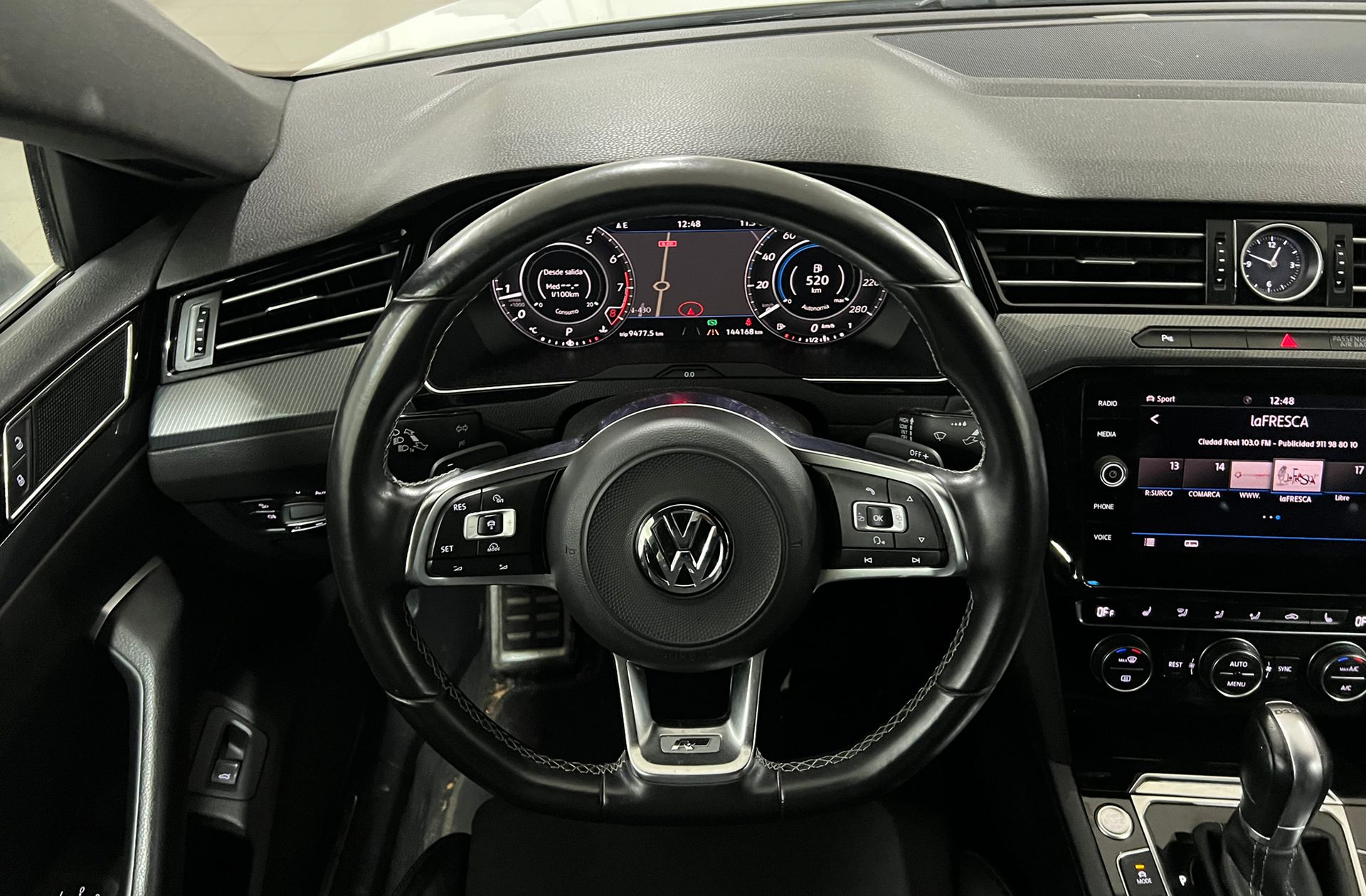Volkswagen Arteon R-Line 2.0 TSI DSG - foto 26