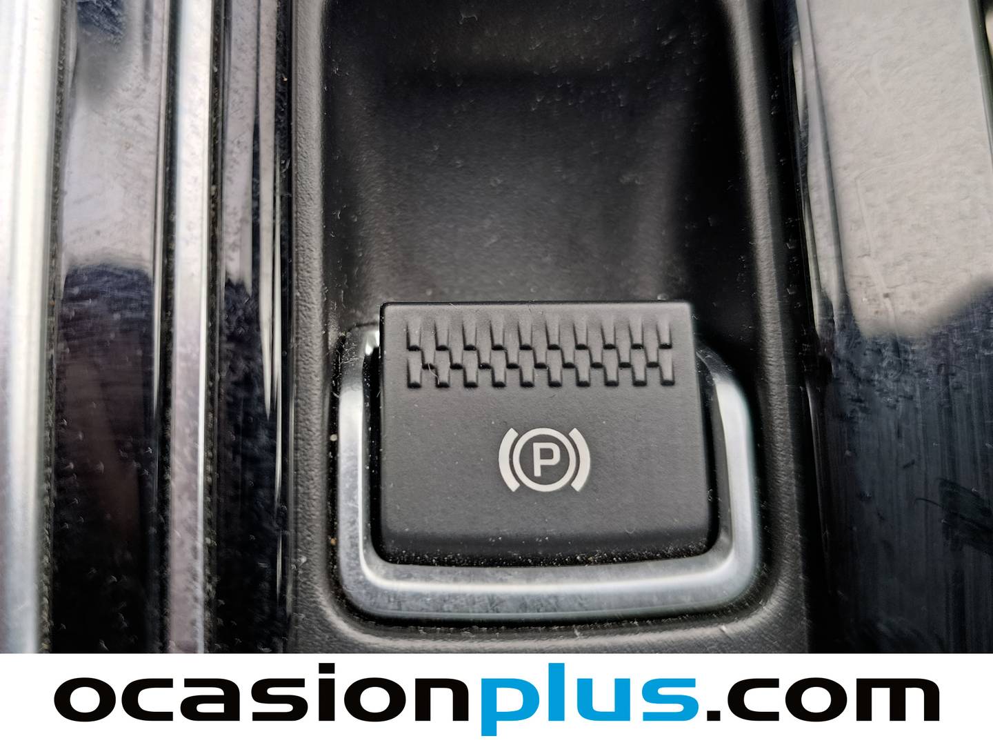 Foto Jaguar XE Jaguar XE 2.0 Diesel R-Sport RWD Auto (180 CV)