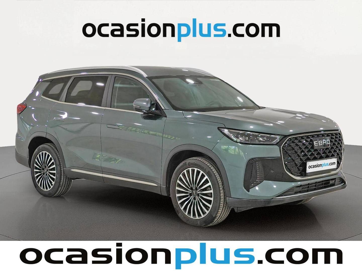 Foto delantera EBRO S800 EBRO S800 1.6 TGDI Premium DCT (147 CV) 7 Plazas derecha