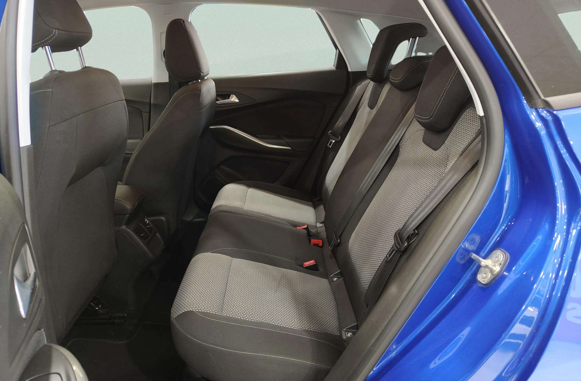 Opel Grandland 1.2 Turbo Selective - foto 11