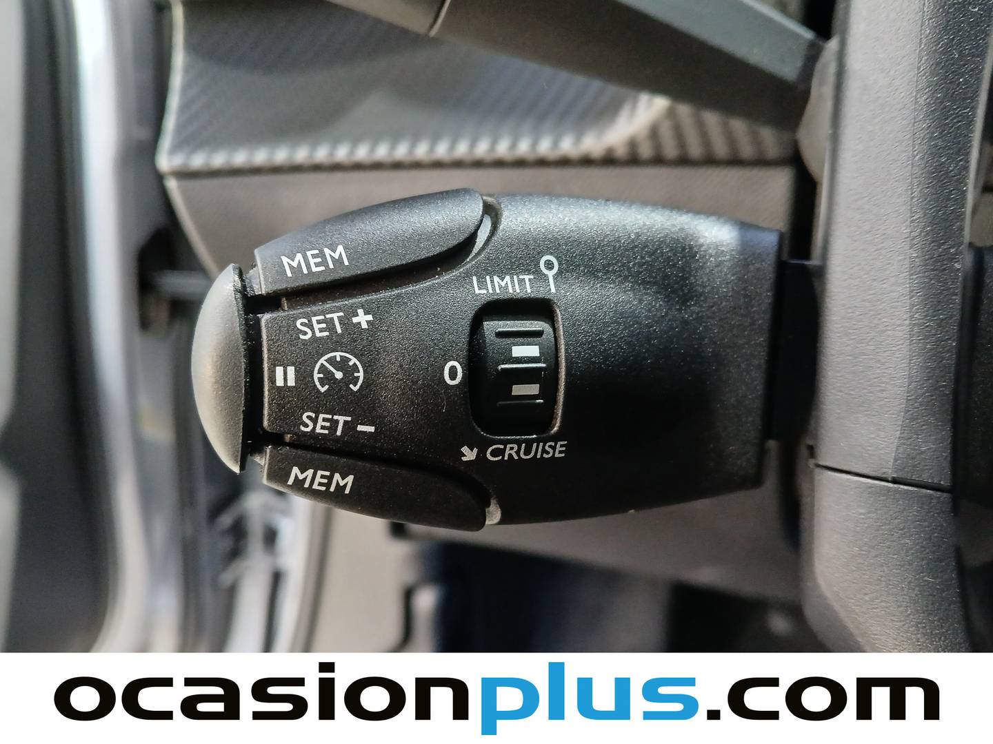 Extras del Peugeot 2008 Peugeot 2008 Allure Hybrid eDCS6 (145 CV)