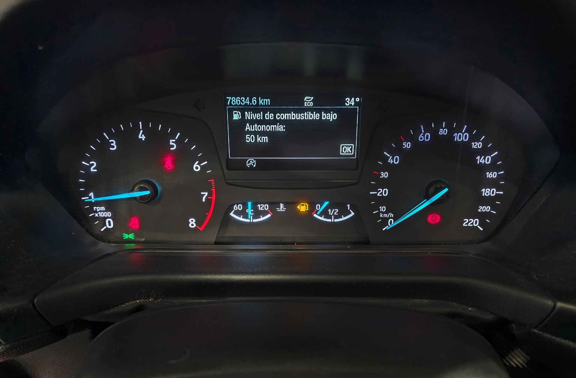 Ford Fiesta 1.0 EcoBoost ST-Line - foto 24