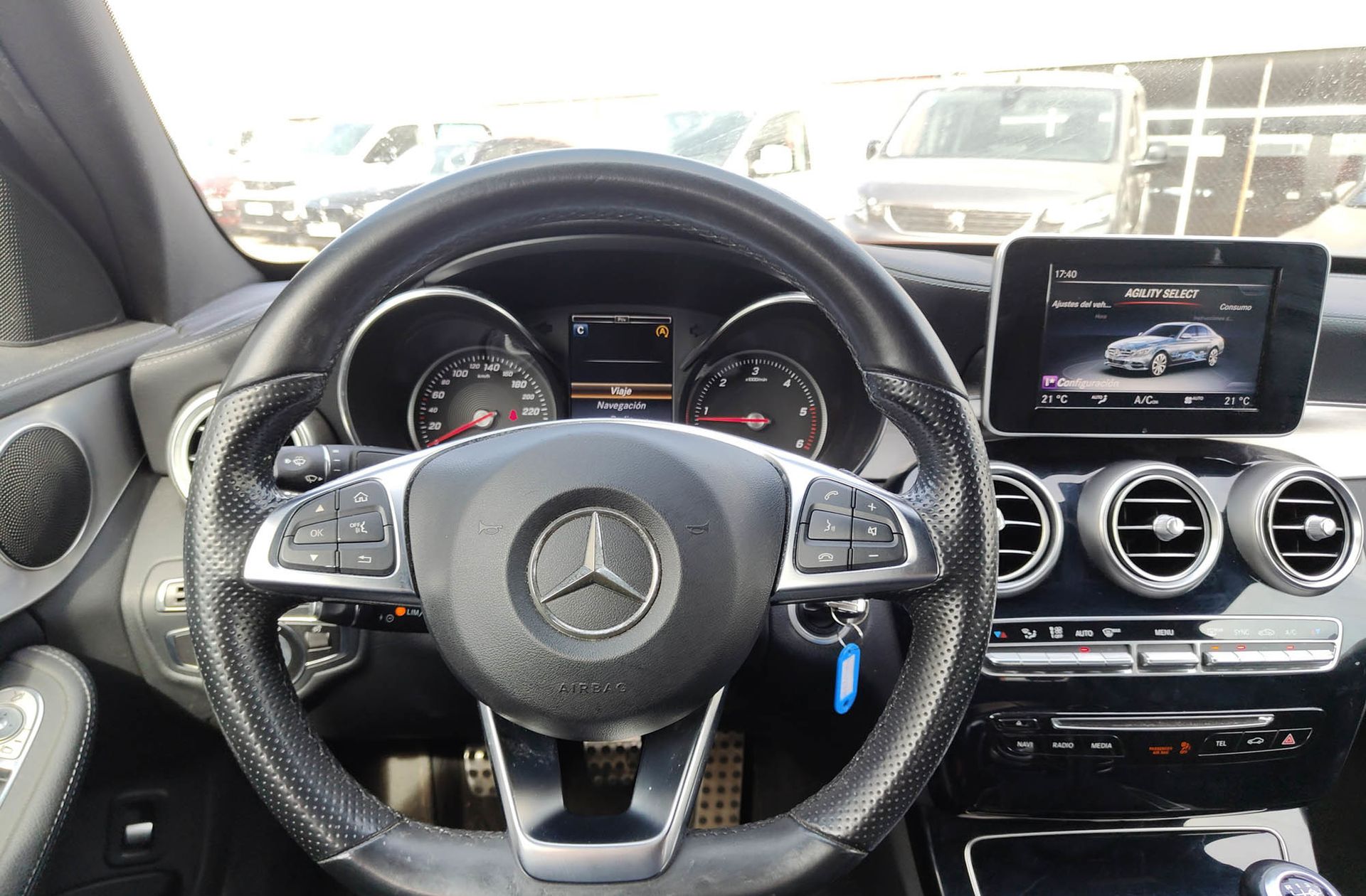 Mercedes-Benz Clase C C 220 BlueTEC AMG Line - foto 29