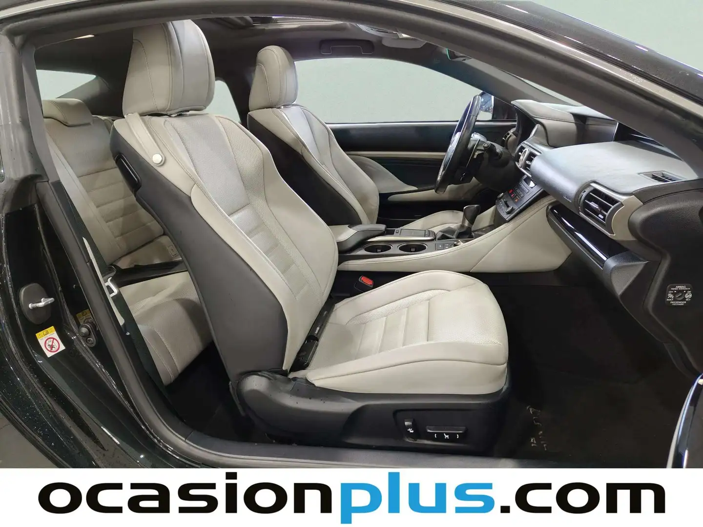 Foto Lexus RC Lexus RC 300h Executive Navigation (223 CV)