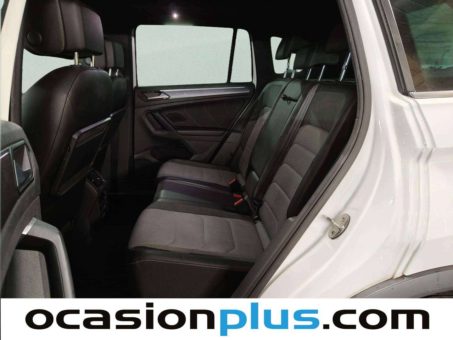 Foto asientos traseros Volkswagen Tiguan Volkswagen Tiguan Sport 2.0 TDI (150 CV) DSG Pack R-line