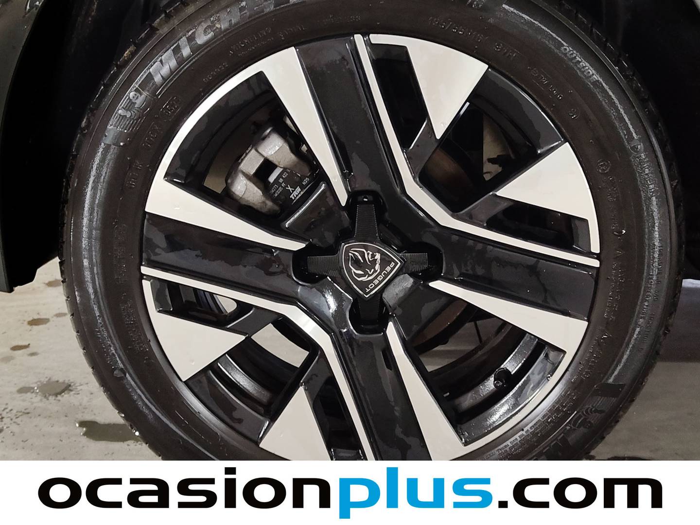 Peugeot 208 Peugeot 208 PureTech 100 Allure (100 CV) al mejor precio