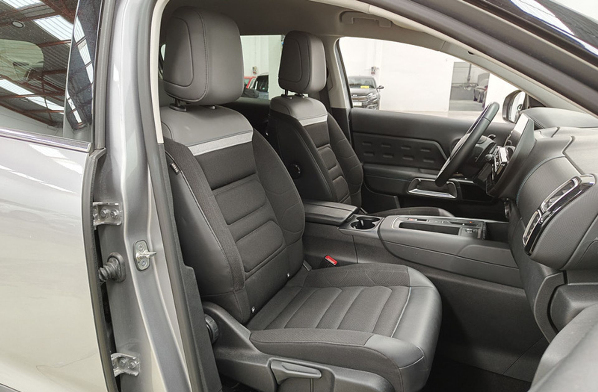 Citroën C5 Aircross BlueHDi 130 C Series EAT8 - foto 18
