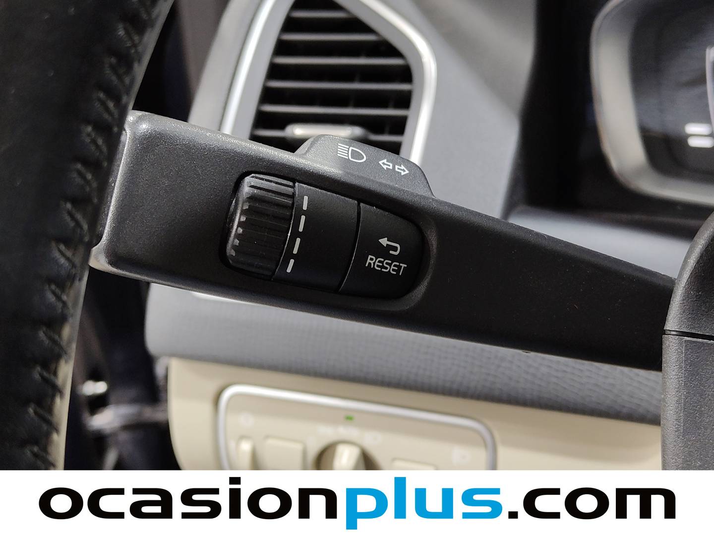 Foto Volvo XC60 Volvo XC60 D3 Summum Auto (136 CV)