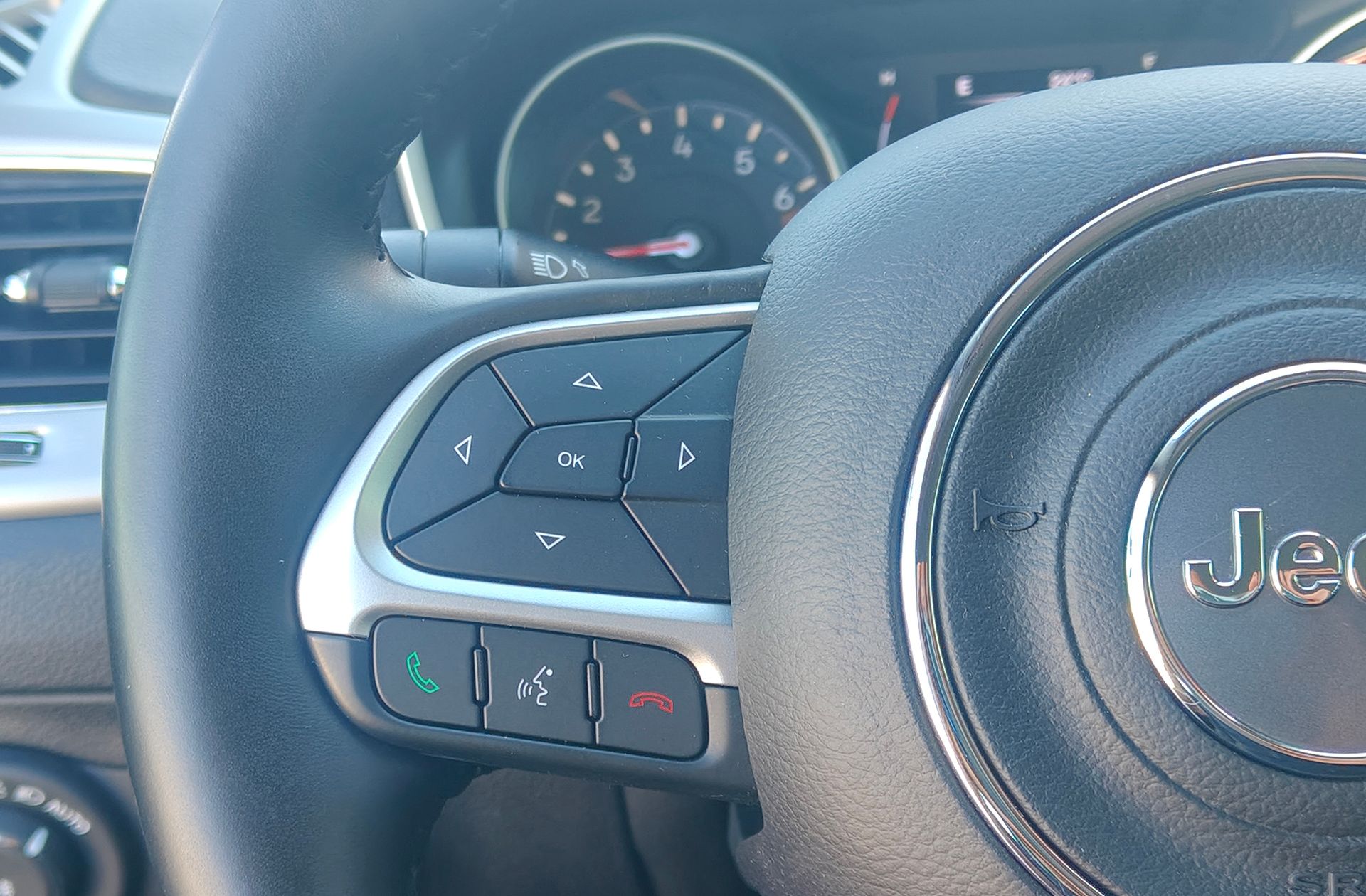 Jeep Compass 1.4 MultiAir Sport 4x2 - foto 22