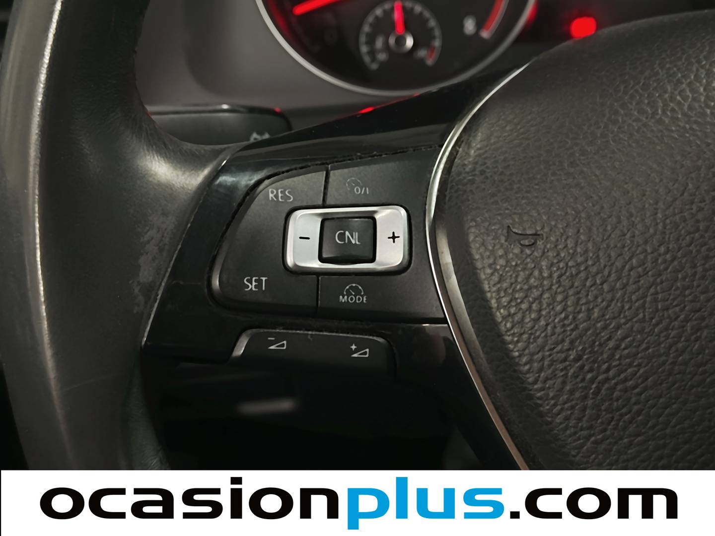 Volkswagen Golf Volkswagen Golf Special Edition 1.2 TSI BMT (110 CV) seminuevo