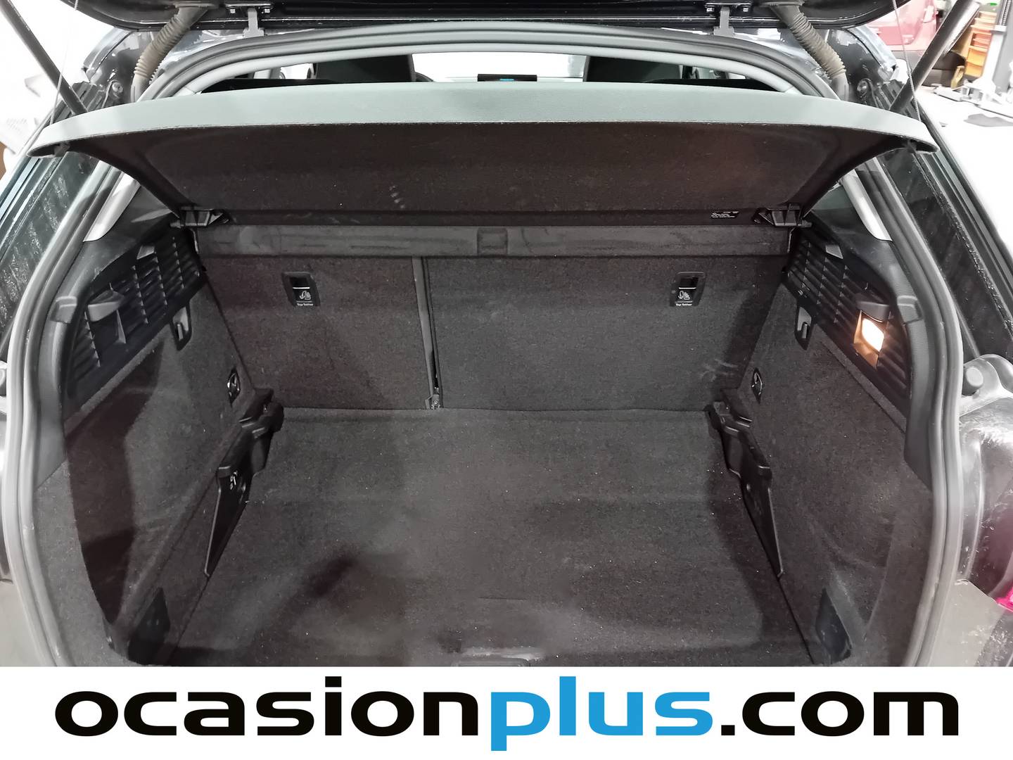 Fotos maletero Audi Q2 Audi Q2 Advanced 35 TFSI (150 CV) S-Tronic