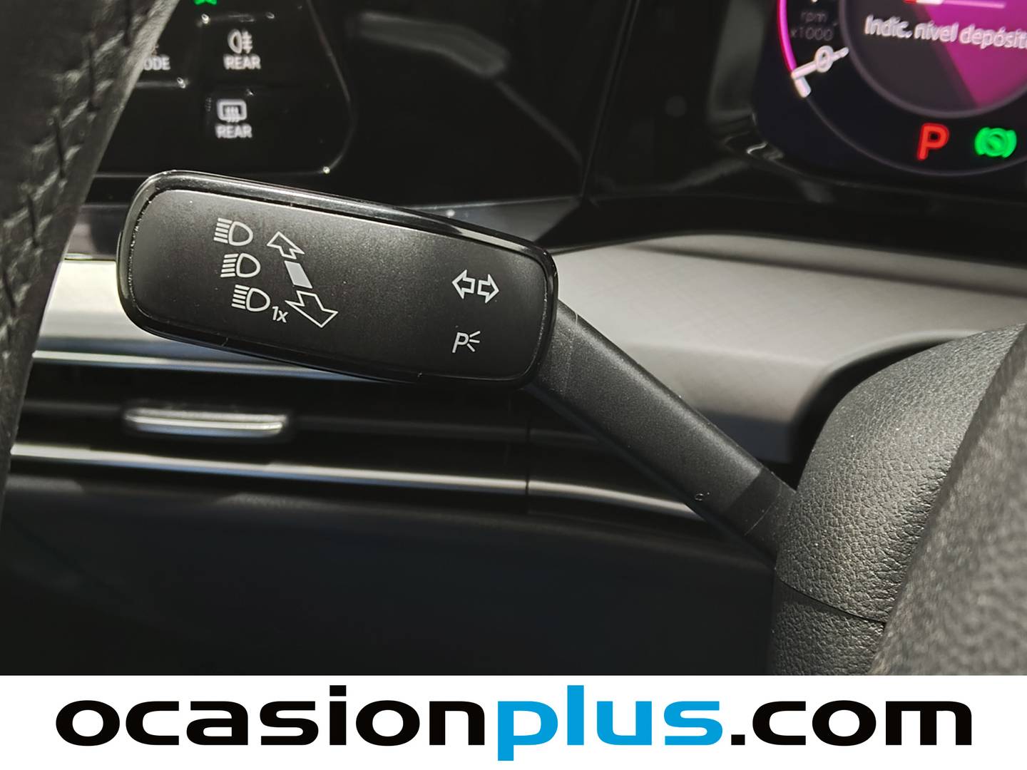 Volkswagen Golf Volkswagen Golf Life 1.0 eTSI (110 CV) DSG 110cv