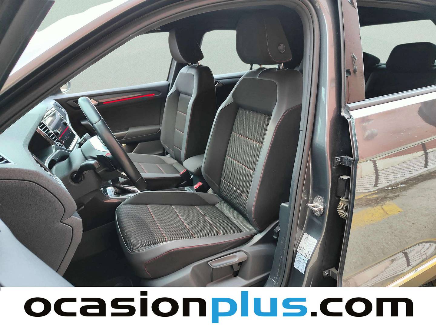 Foto Volkswagen T-Roc Volkswagen T-Roc Sport 2.0 TDI (150 CV) DSG