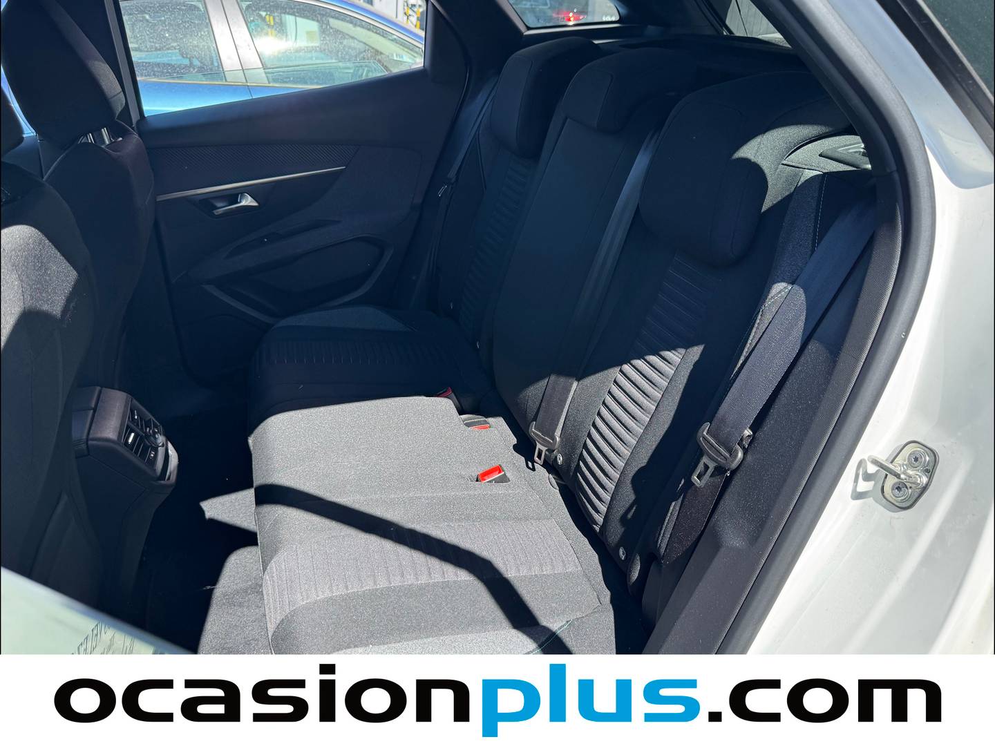 Foto Peugeot 3008 Peugeot 3008 BlueHDi 130 S&S Active Pack EAT8 (130 CV)