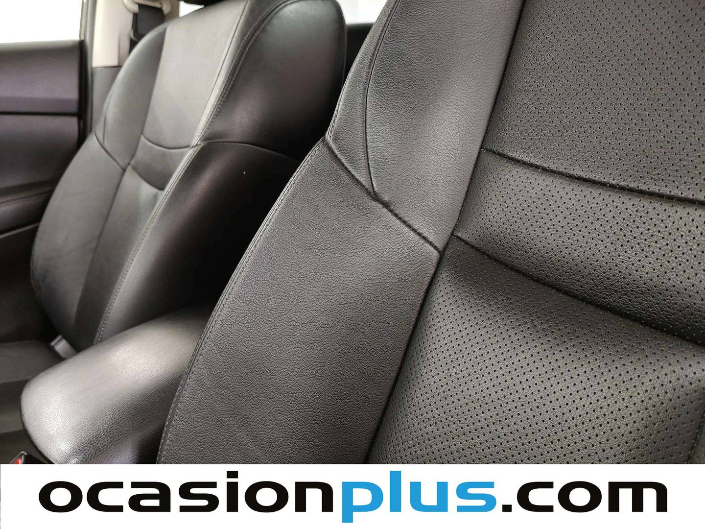 Equipamiento del Nissan X-TRAIL Nissan X-Trail dCi 130 Tekna 4x2 XTronic (130 CV)