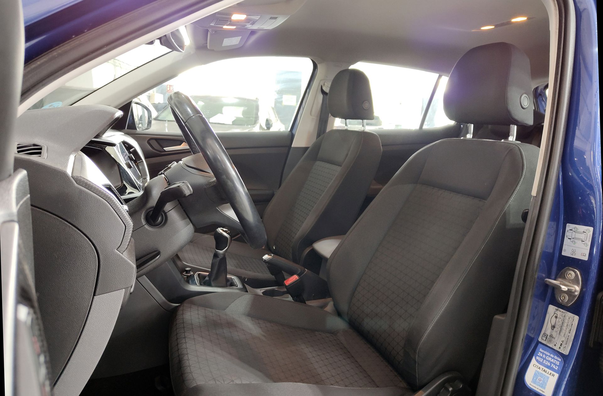 Volkswagen T-Cross Advance 1.0 TSI - foto 10