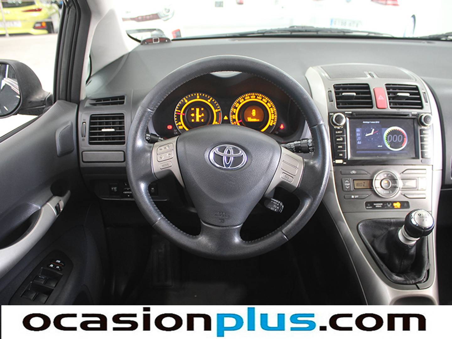 Foto Toyota Auris Toyota Auris 2.0 D-4D Sol (126 CV)