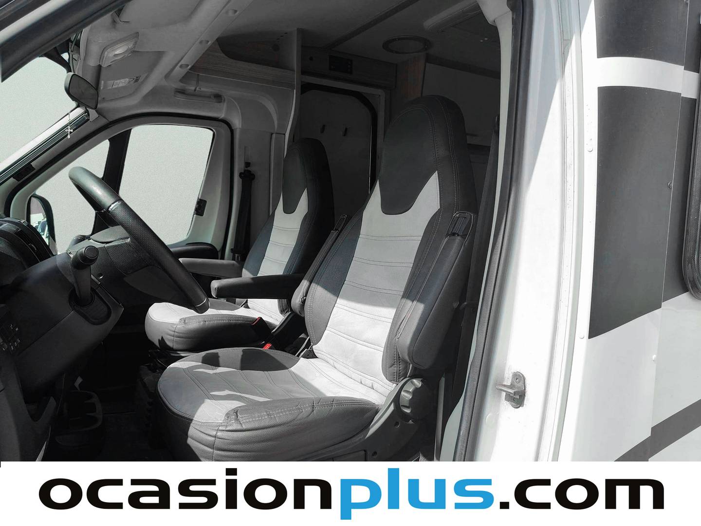 Foto asientos traseros Capron Sunlight V66 Capron Sunlight V66 Adventure Edition (165 CV) 4 Plazas