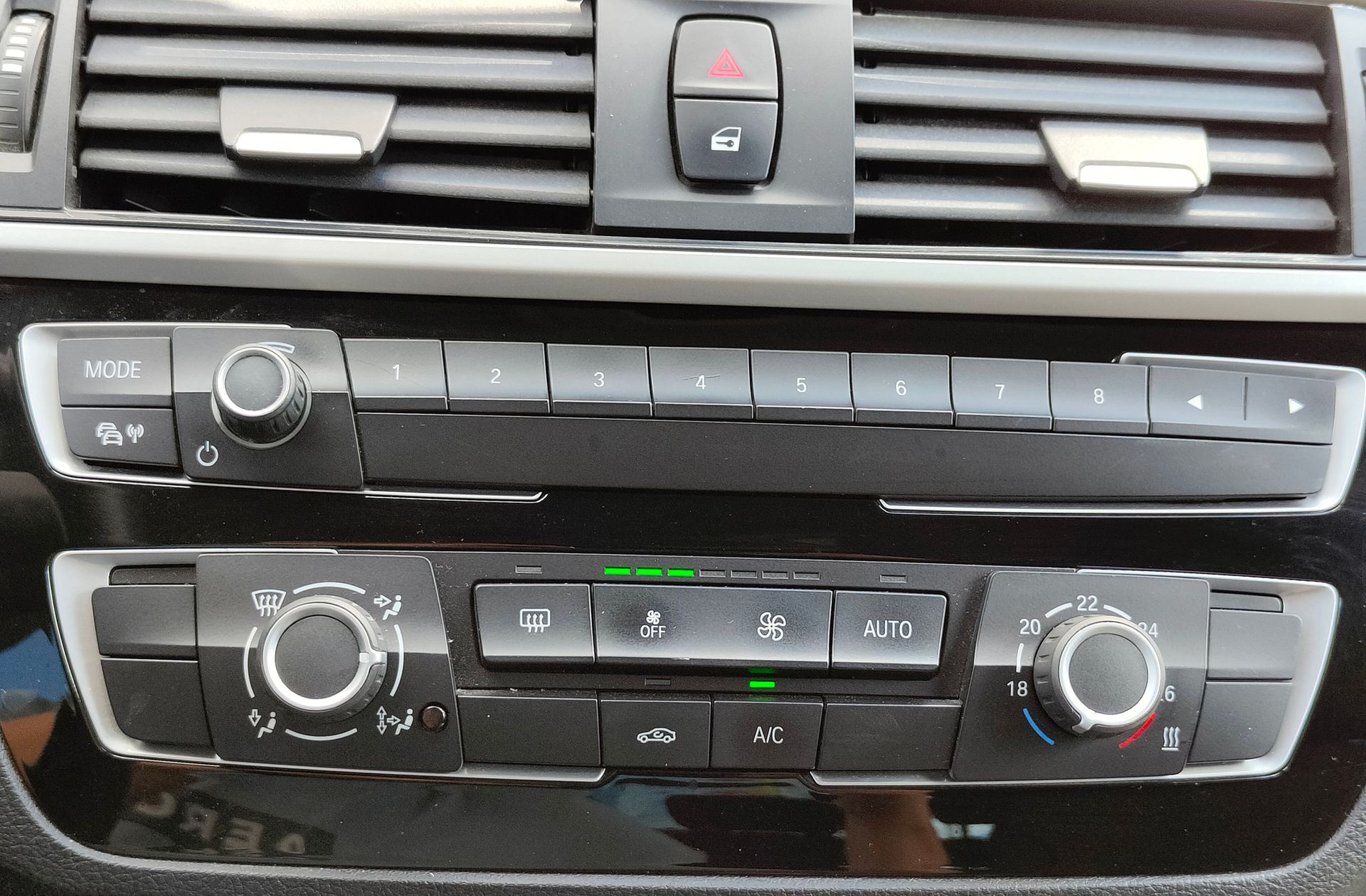 BMW Serie 1 116i - foto 32
