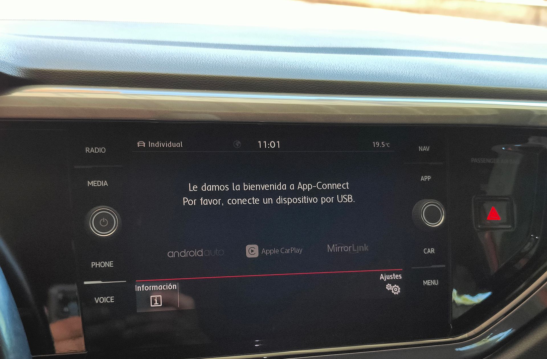 Volkswagen Polo GTI 2.0 TSI DSG - foto 8
