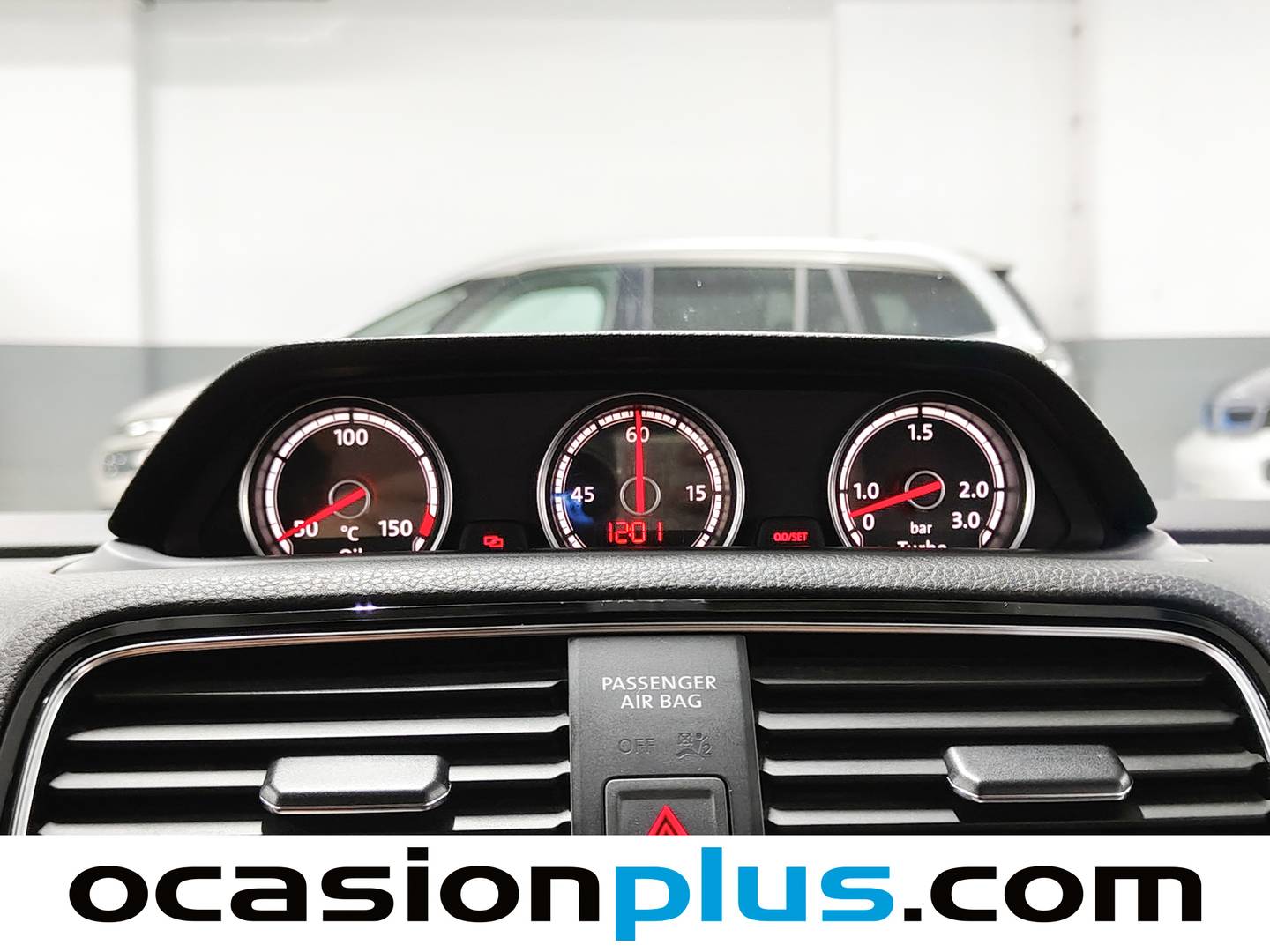 Foto Volkswagen Scirocco Volkswagen Scirocco Typhoon by R-Line 2.0 TSI BMT  (180 CV)