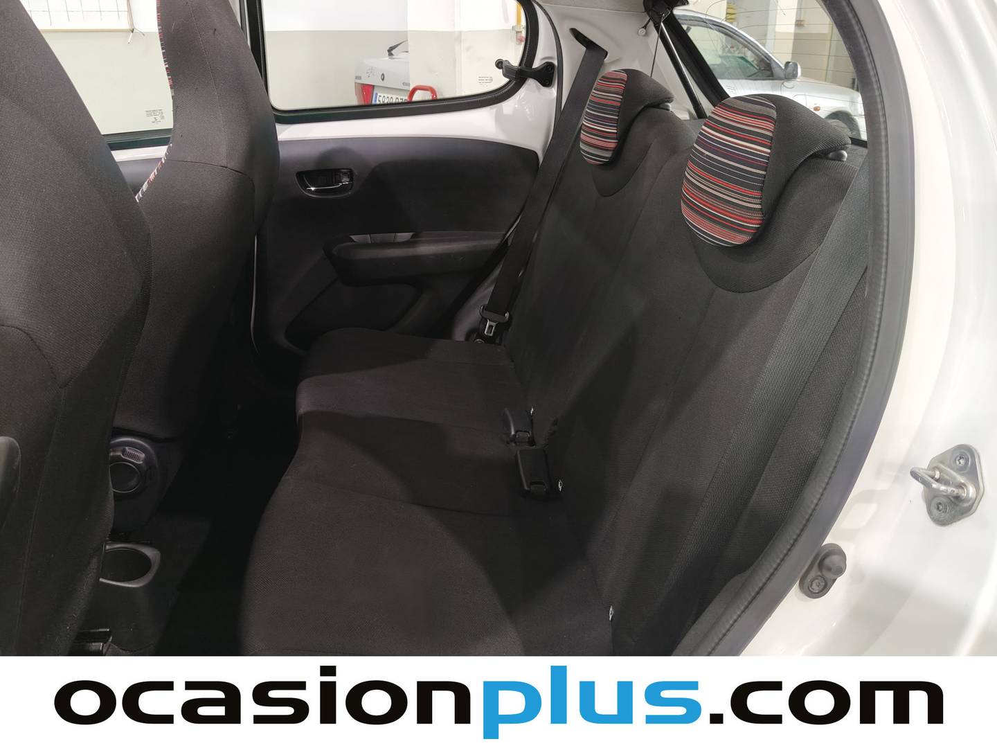 Foto asientos traseros Citroën C1 Citroën C1 PureTech 82 Airscape Shine  (82 CV)