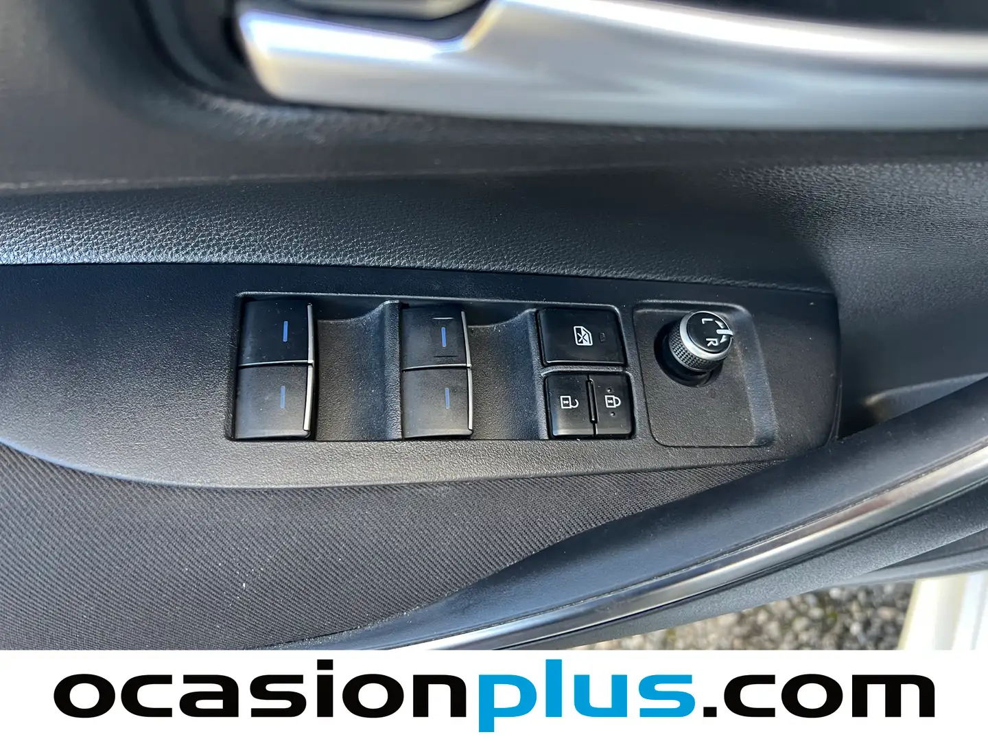 Foto Toyota Corolla Toyota Corolla 125H Business E-CVT (122 CV)