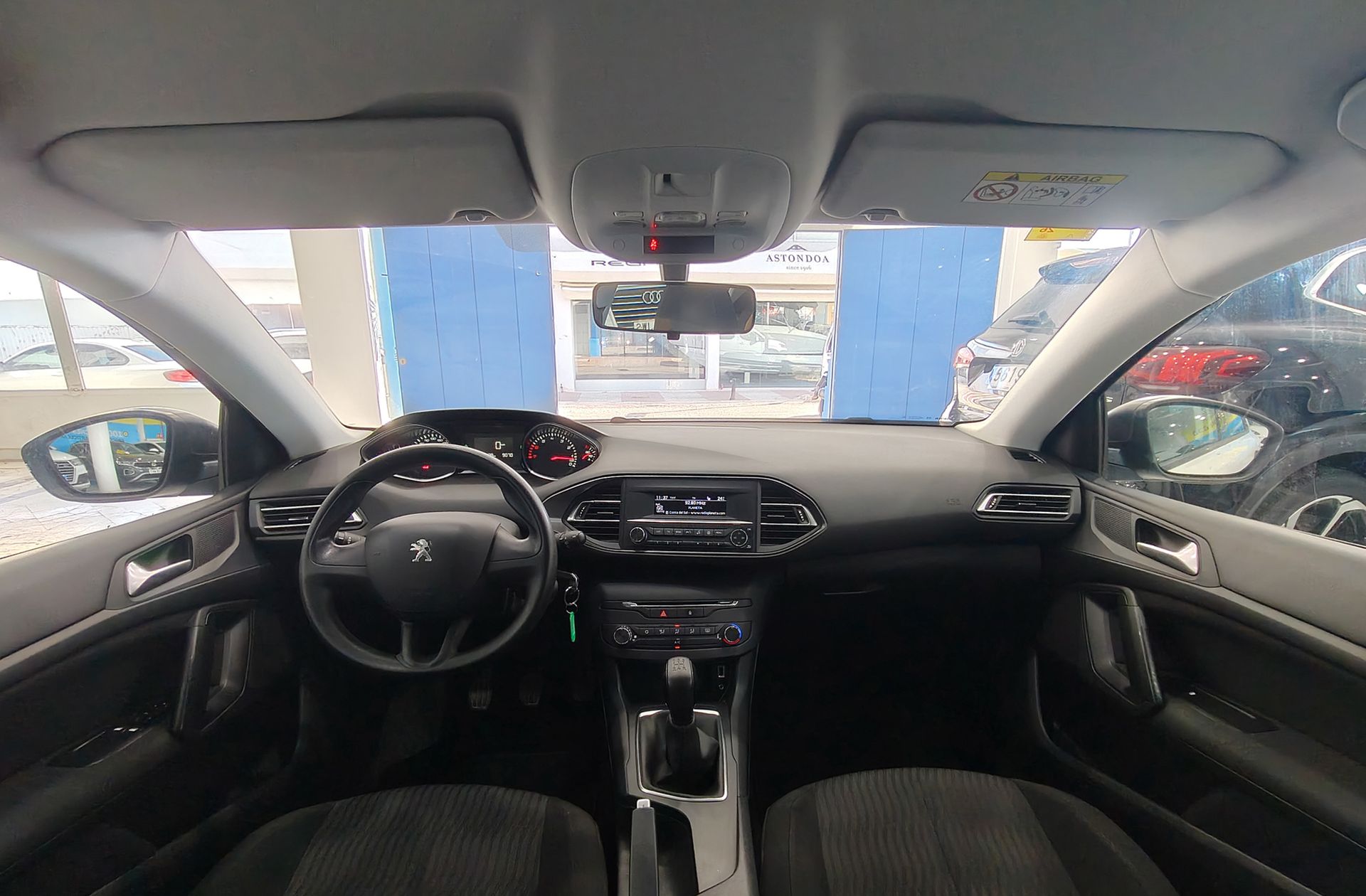 Peugeot 308 1.2 PureTech Access - foto 6