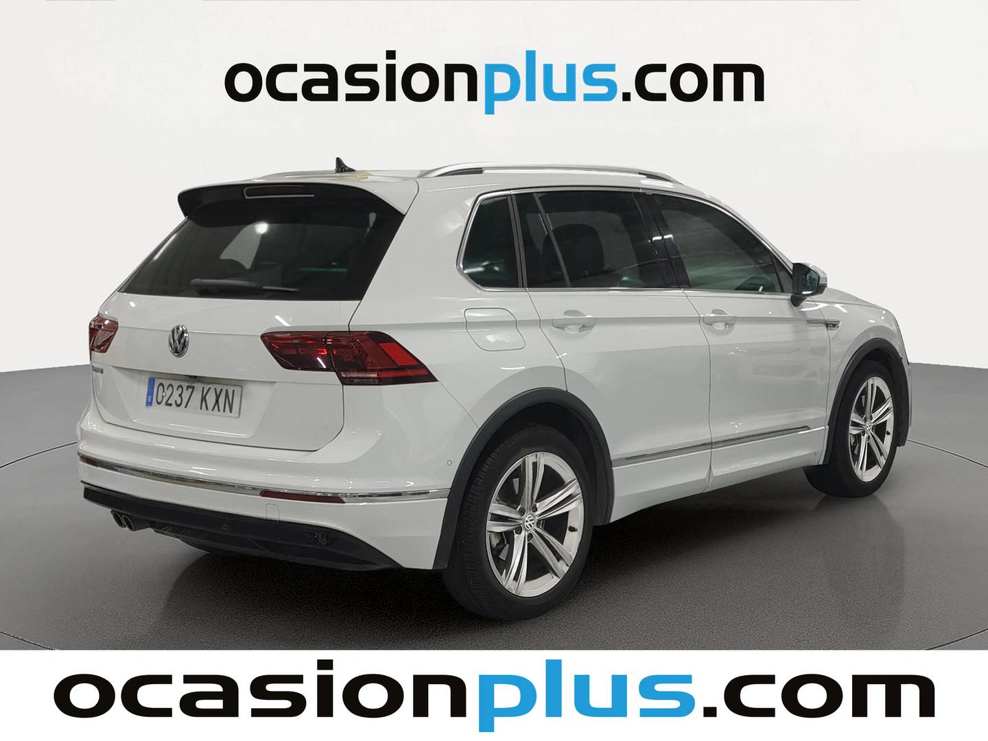 Foto trasera Volkswagen Tiguan Volkswagen Tiguan Sport 1.5 TSI (150 CV) DSG Pack R-Line izquierda
