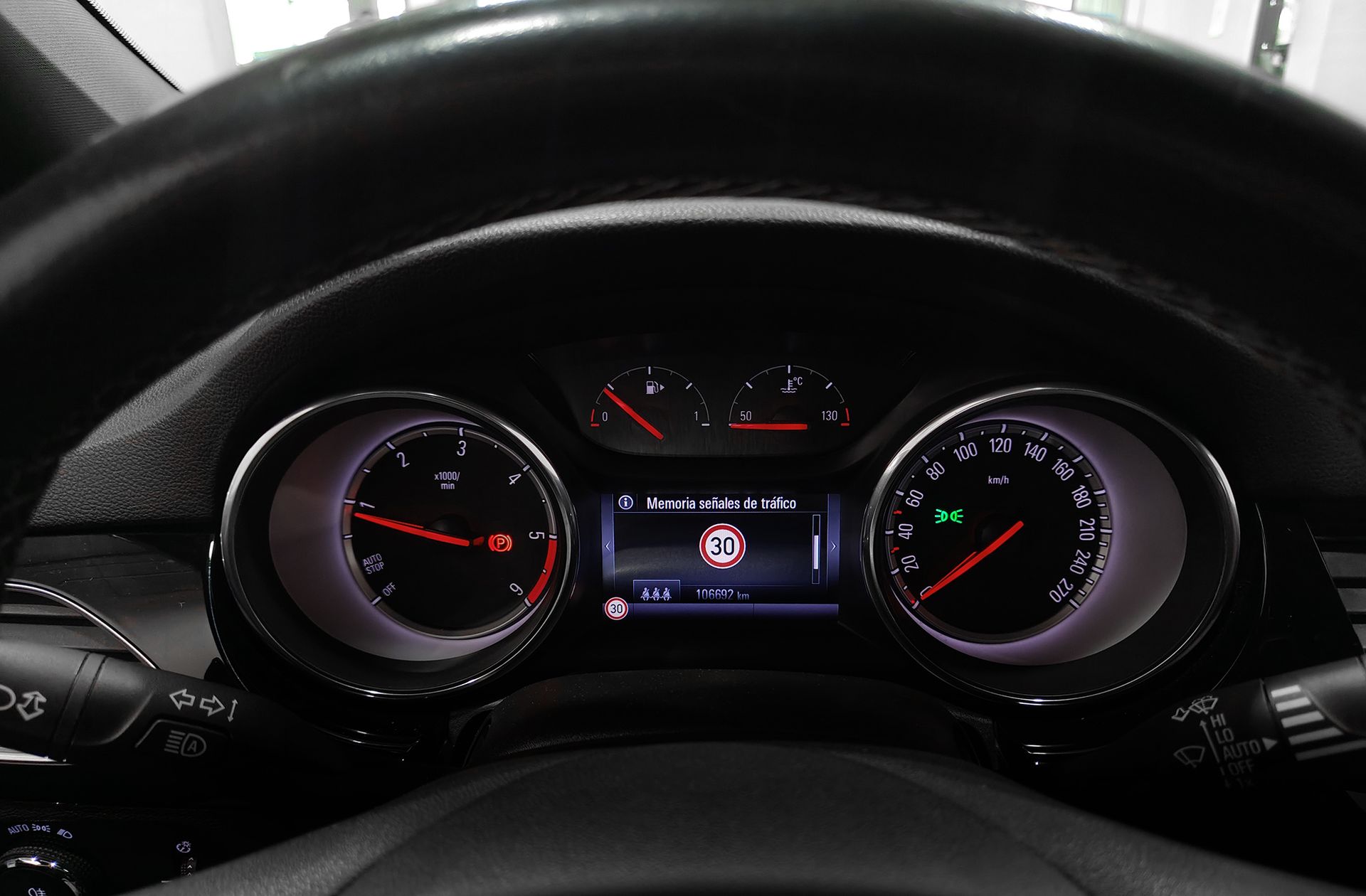 Opel Astra 1.6 CDTI GSi Line - foto 26