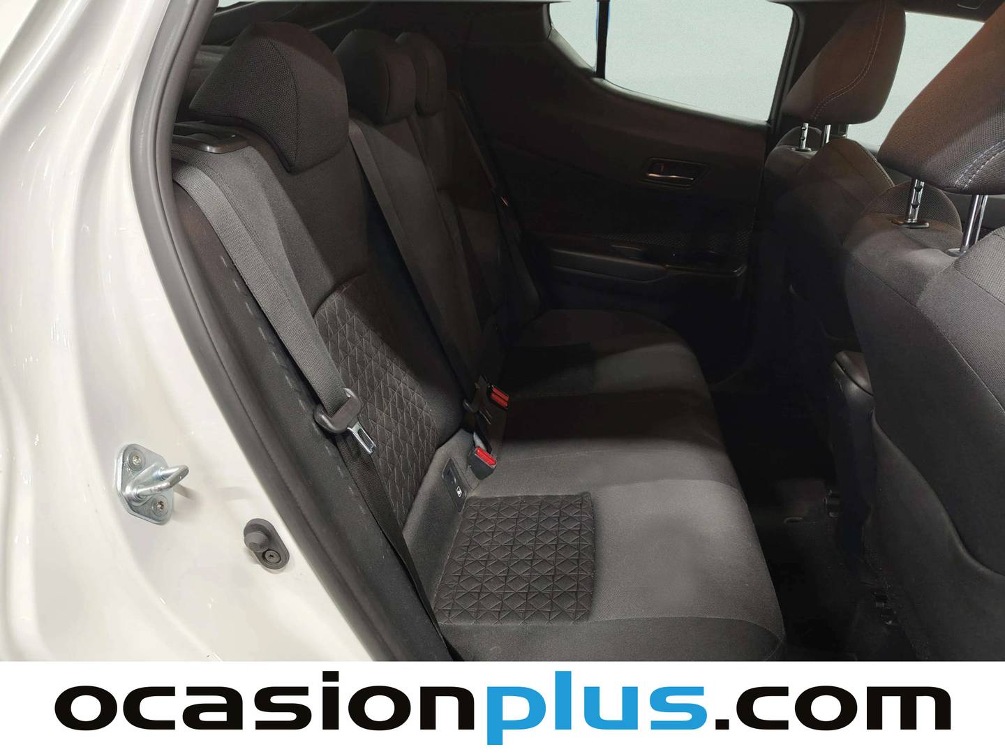 Toyota C-HR Toyota C-HR 1.8 125H Advance (122 CV) al mejor precio