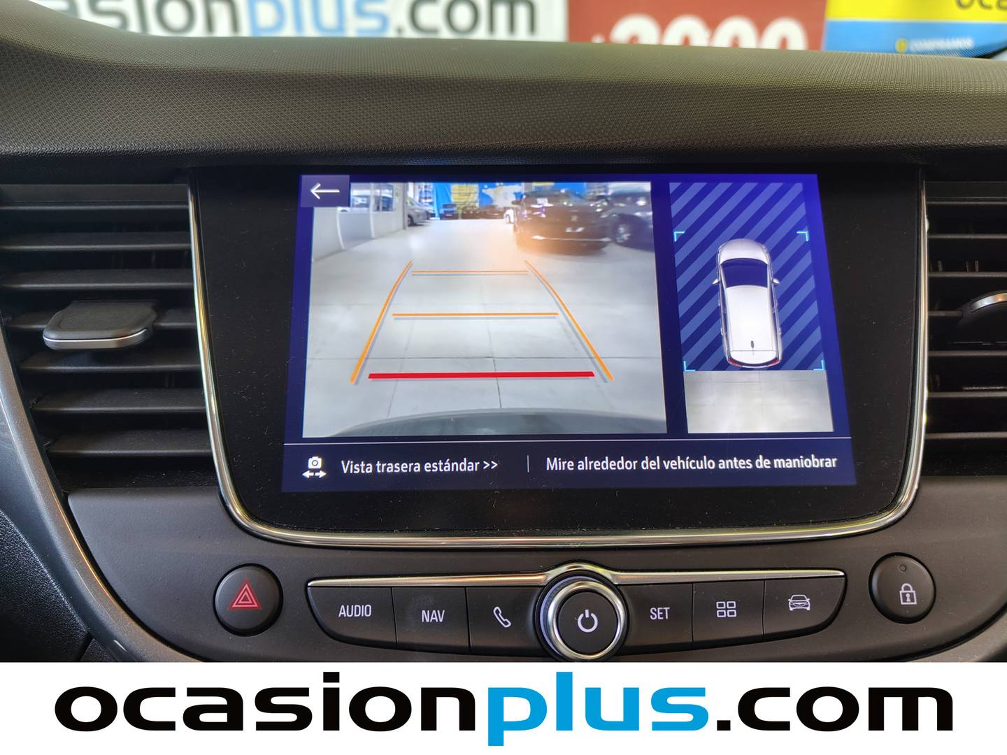 Foto Opel Crossland Opel Crossland 1.2 Elegance Auto  (130 CV)