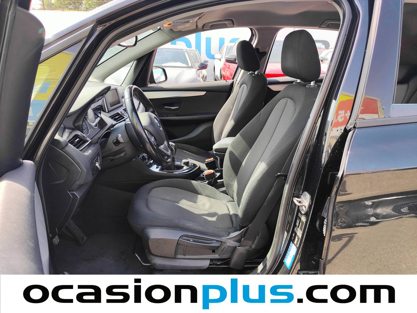 Foto asientos delanteros BMW Serie 2 Active Tourer BMW Serie 2 216d Active Tourer (116 CV)