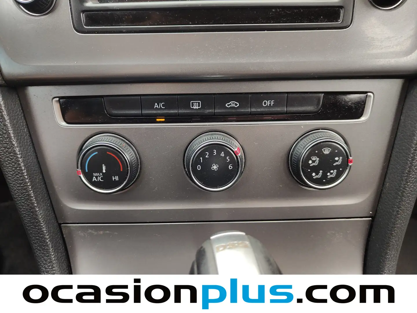 Foto Volkswagen Golf Volkswagen Golf Business & Navi 1.6 TDI BMT (110 CV) DSG