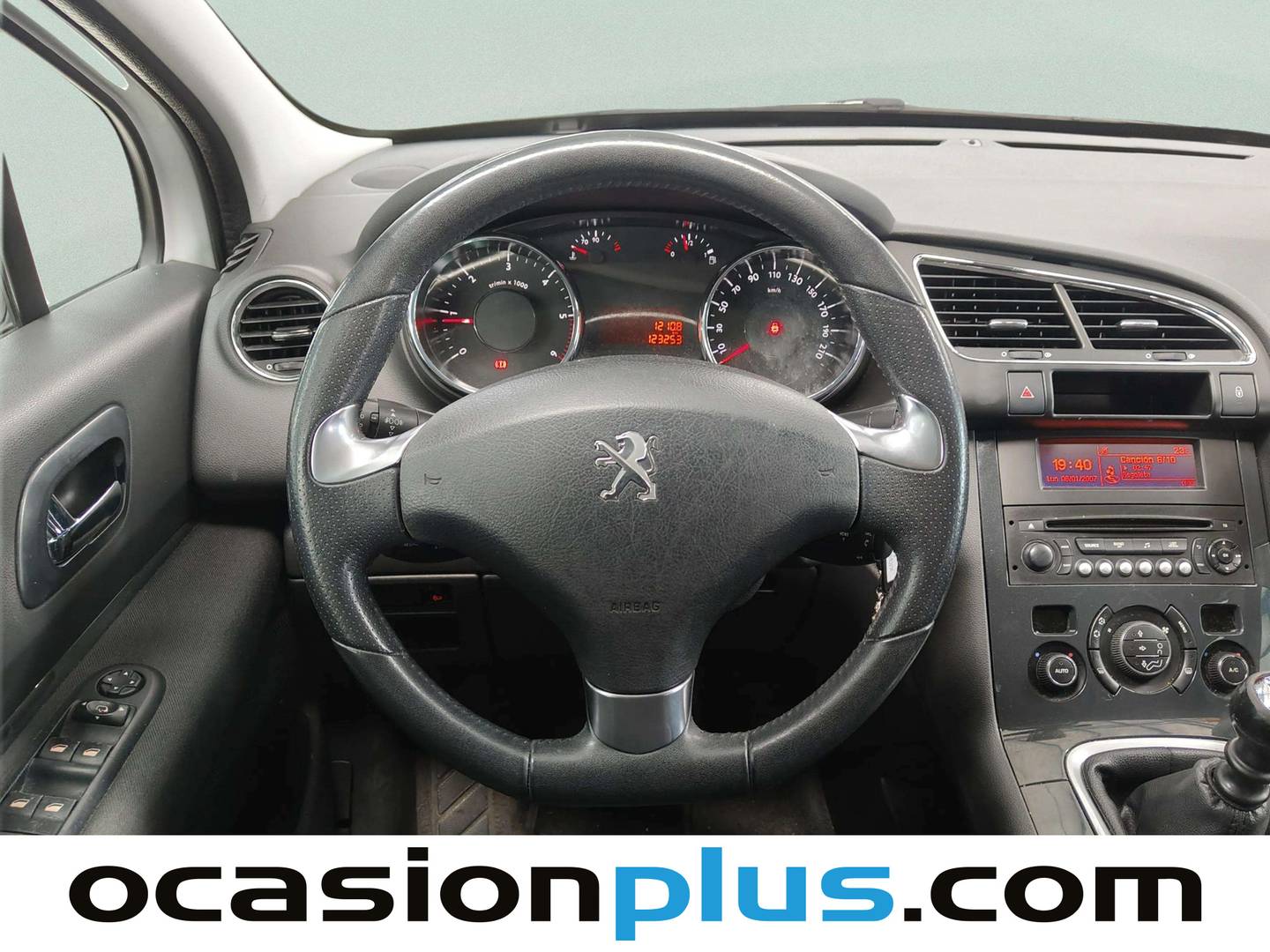 Peugeot 3008 Peugeot 3008 1.6 BlueHDI FAP Style (120 CV) 2015