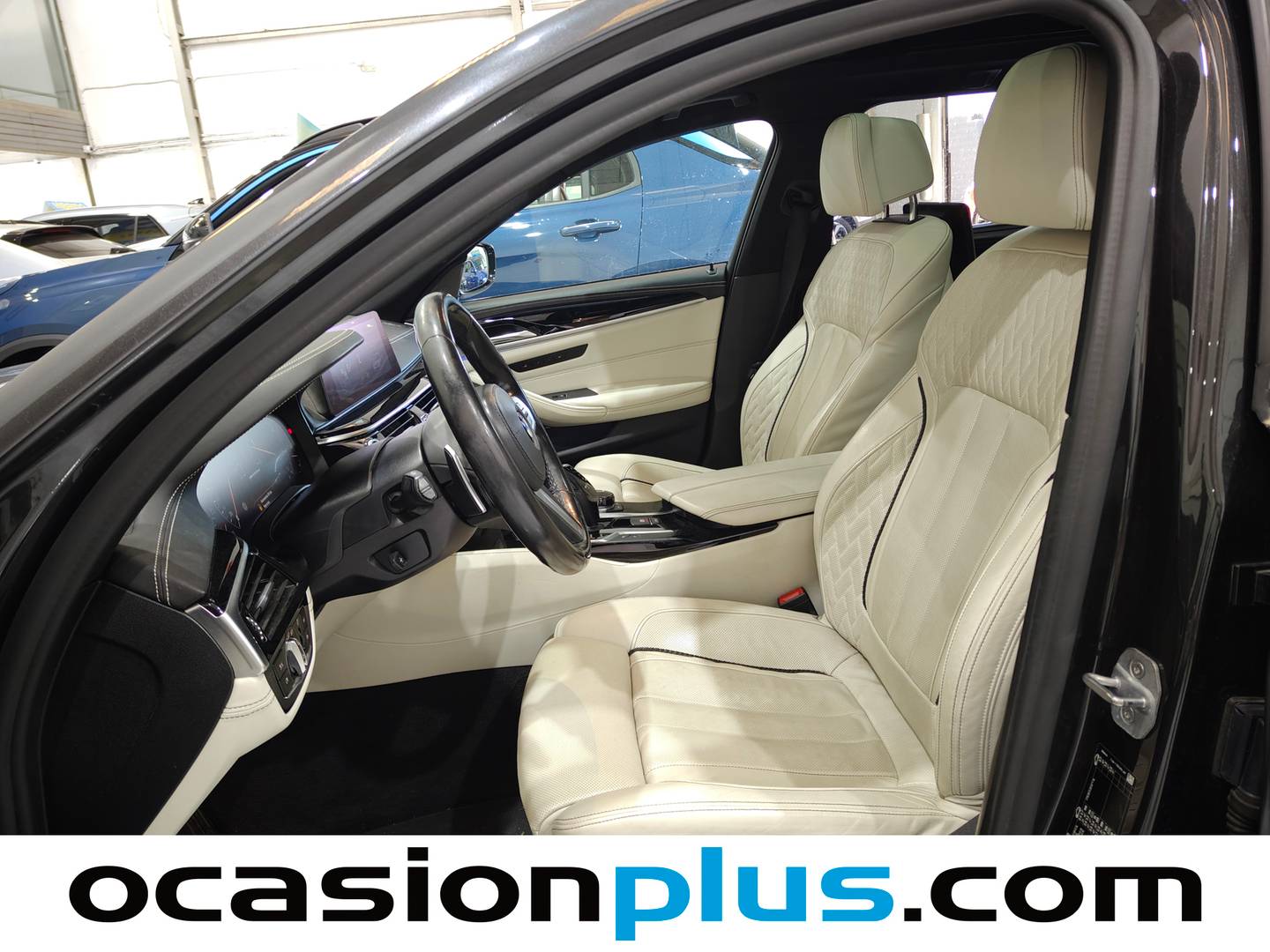 Foto asientos delanteros BMW Serie 5 BMW Serie 5 M550d xDrive Touring (400 CV) Pack M