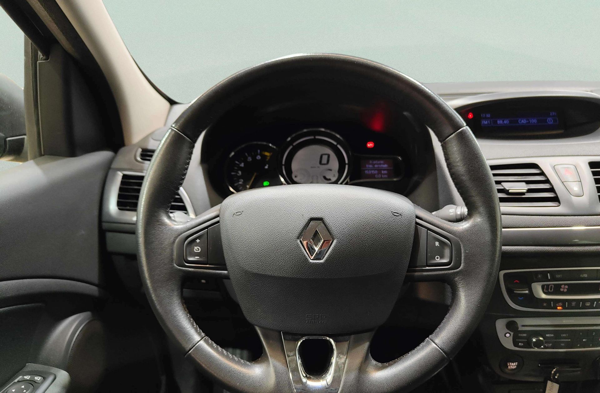 Renault Mégane Life Energy TCe - foto 17