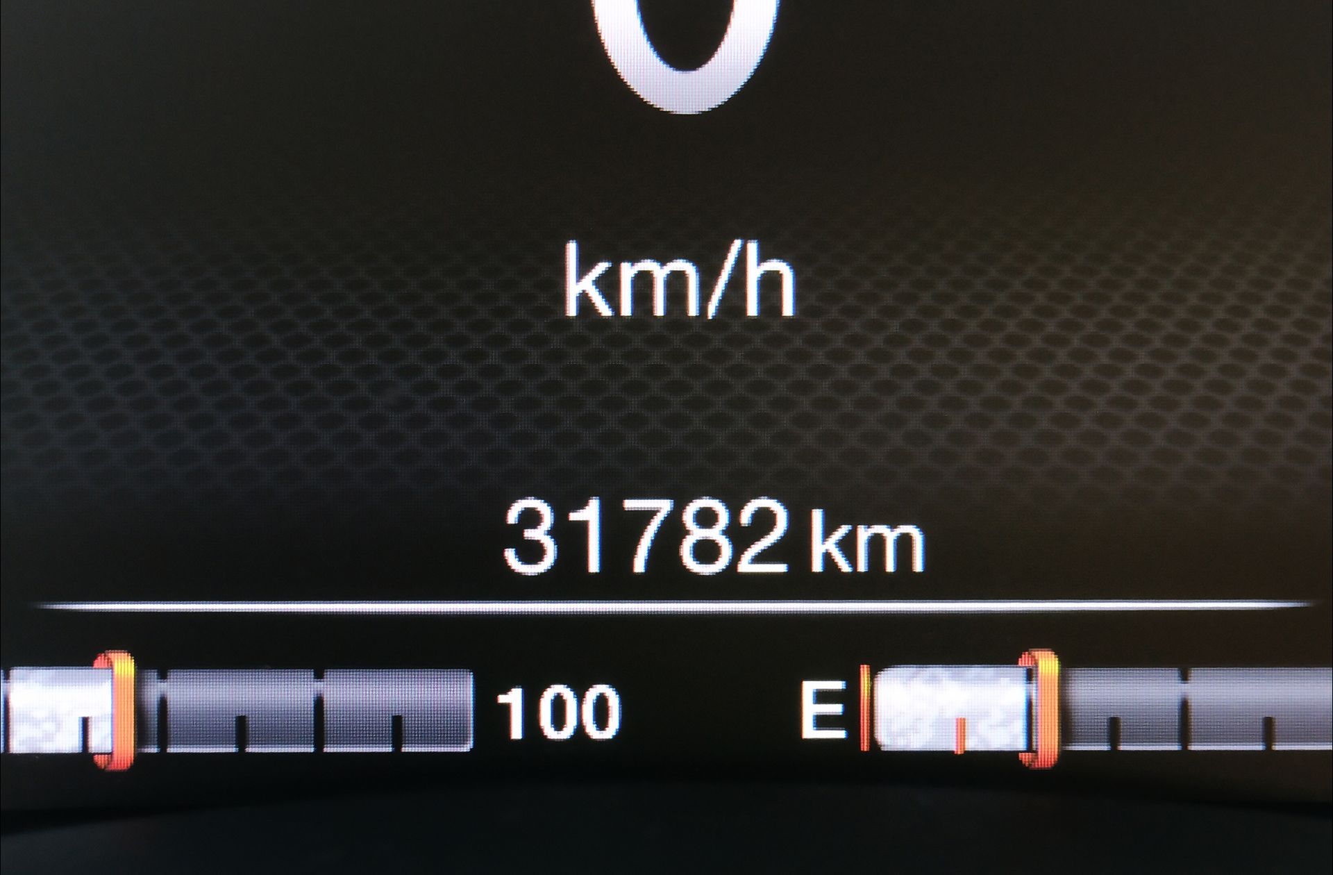 Jeep Renegade eHybrid 1.5 Limited ATX - foto 8