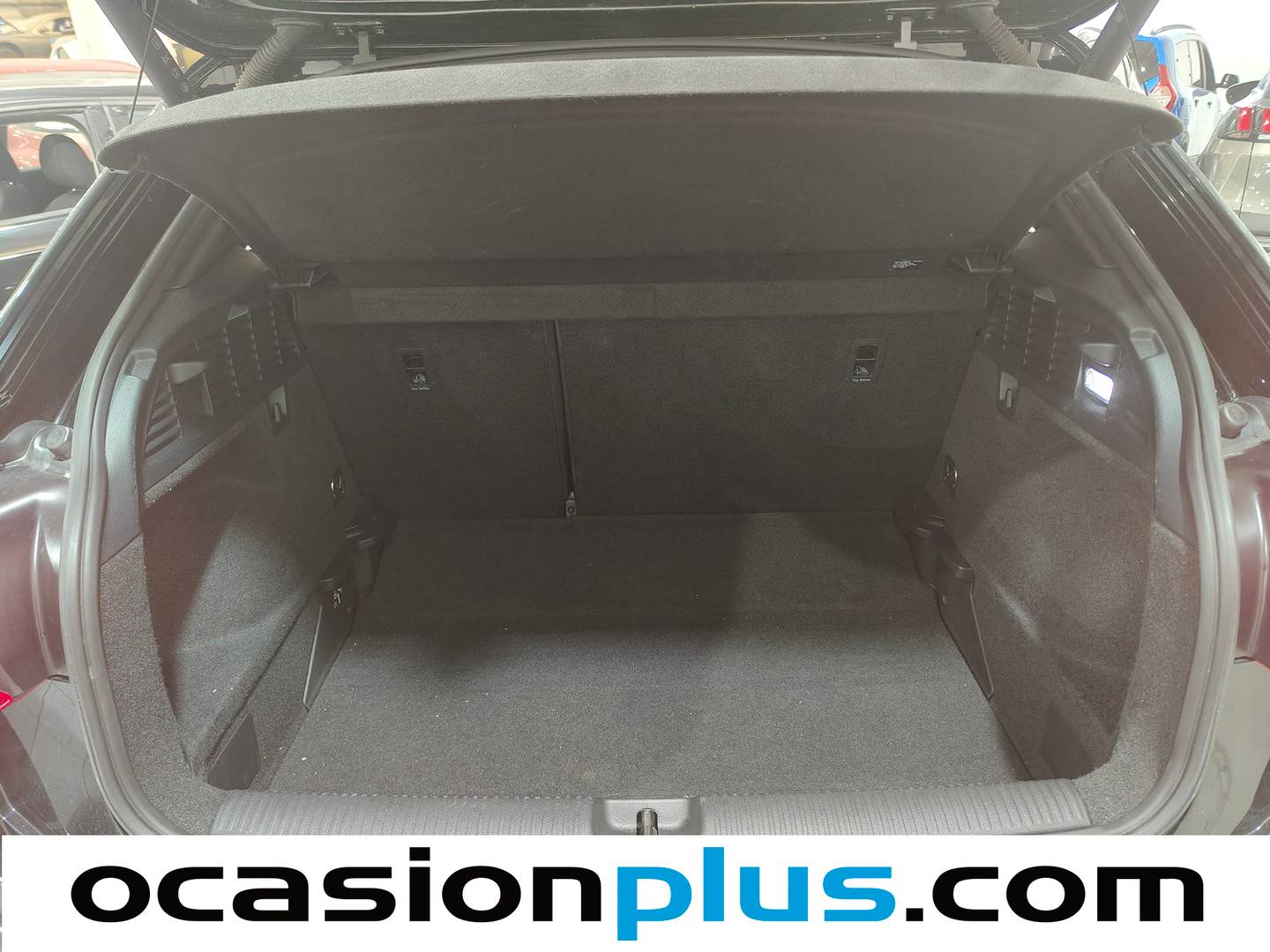 Fotos maletero Audi Q2 Audi Q2 Adrenalin 35 TDI (150 CV) S tronic Pack S-line
