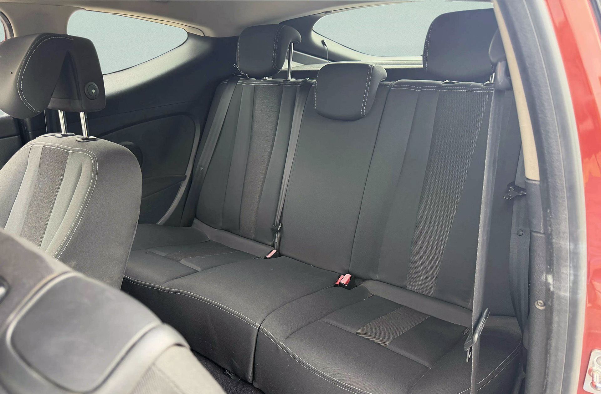Renault Mégane Coupe 1.5 dCi Dynamique - foto 9