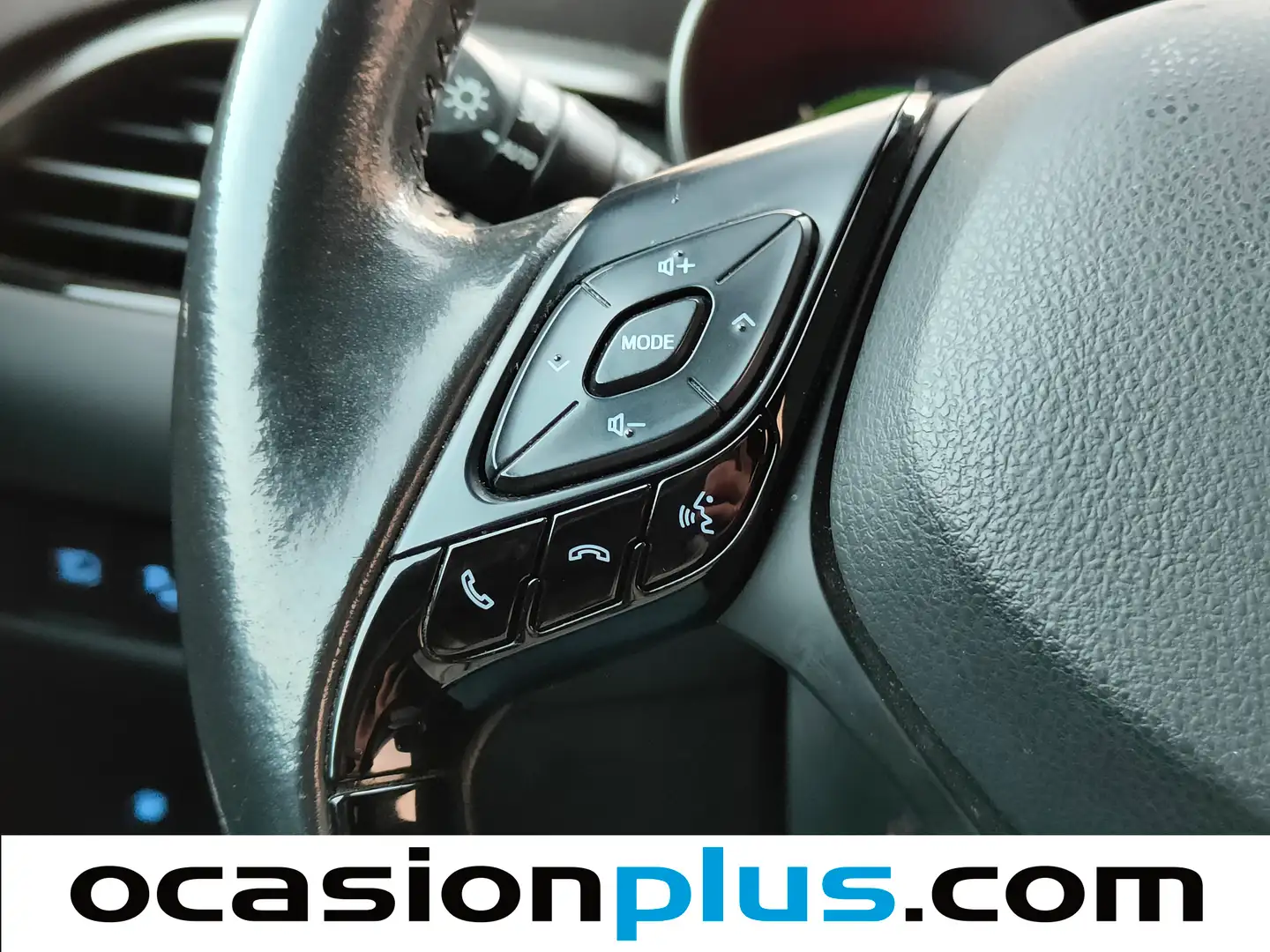 Foto Toyota C-HR Toyota C-HR 180H Kaji Edition (184 CV)