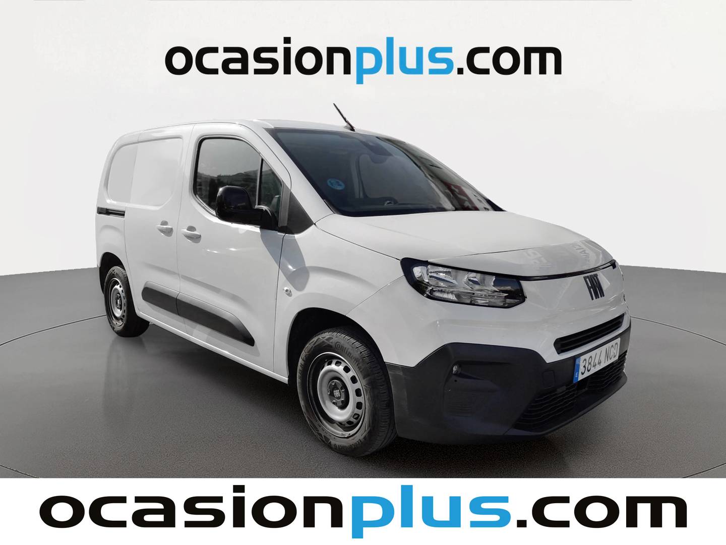 Foto delantera Fiat Doblò Fiat Dobló Furgon 1.5 BlueHDi L1 650kg (100 CV) derecha