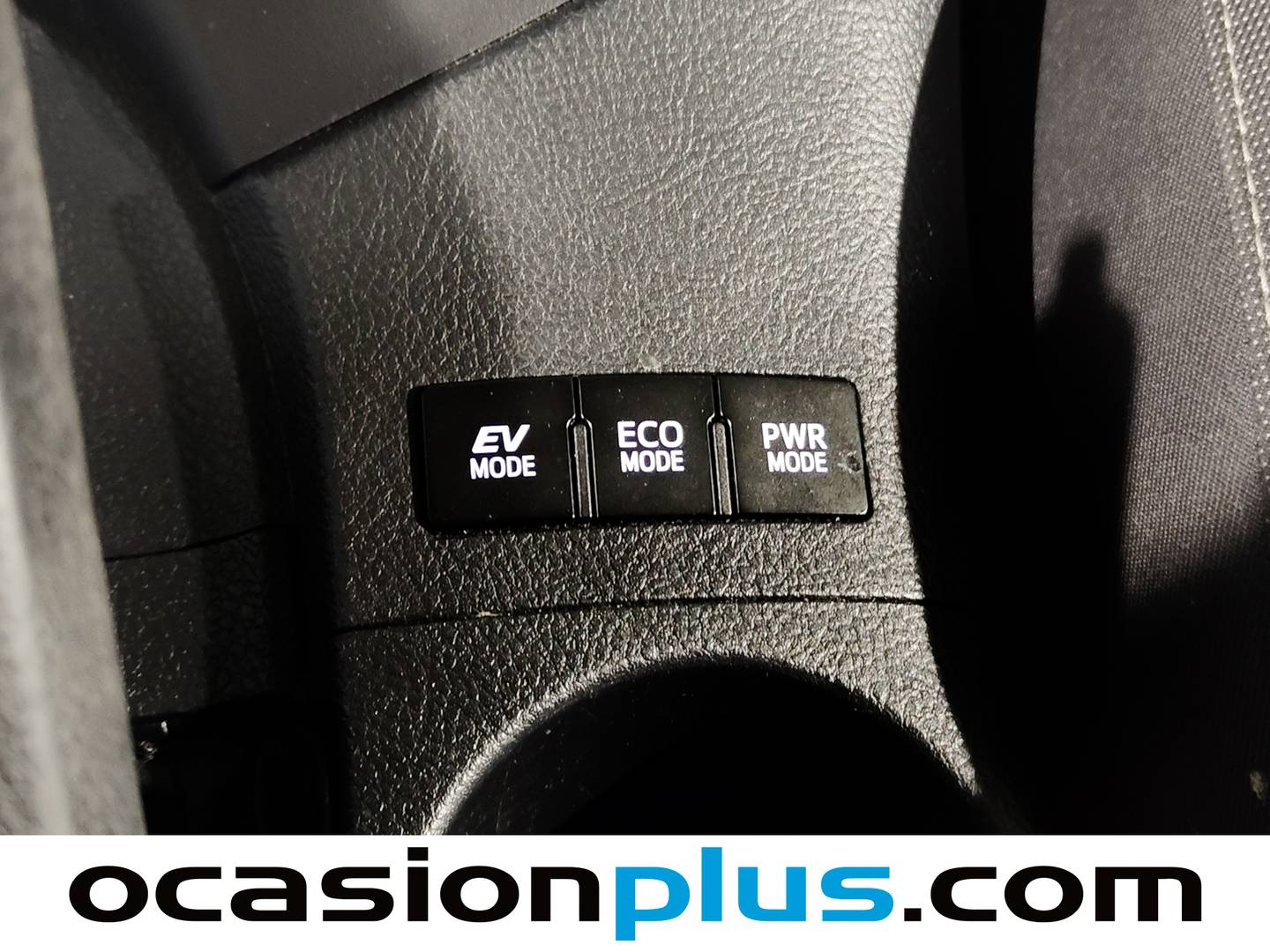 Equipamiento del Toyota Auris Toyota Auris 140H Hybrid Active (136 CV)
