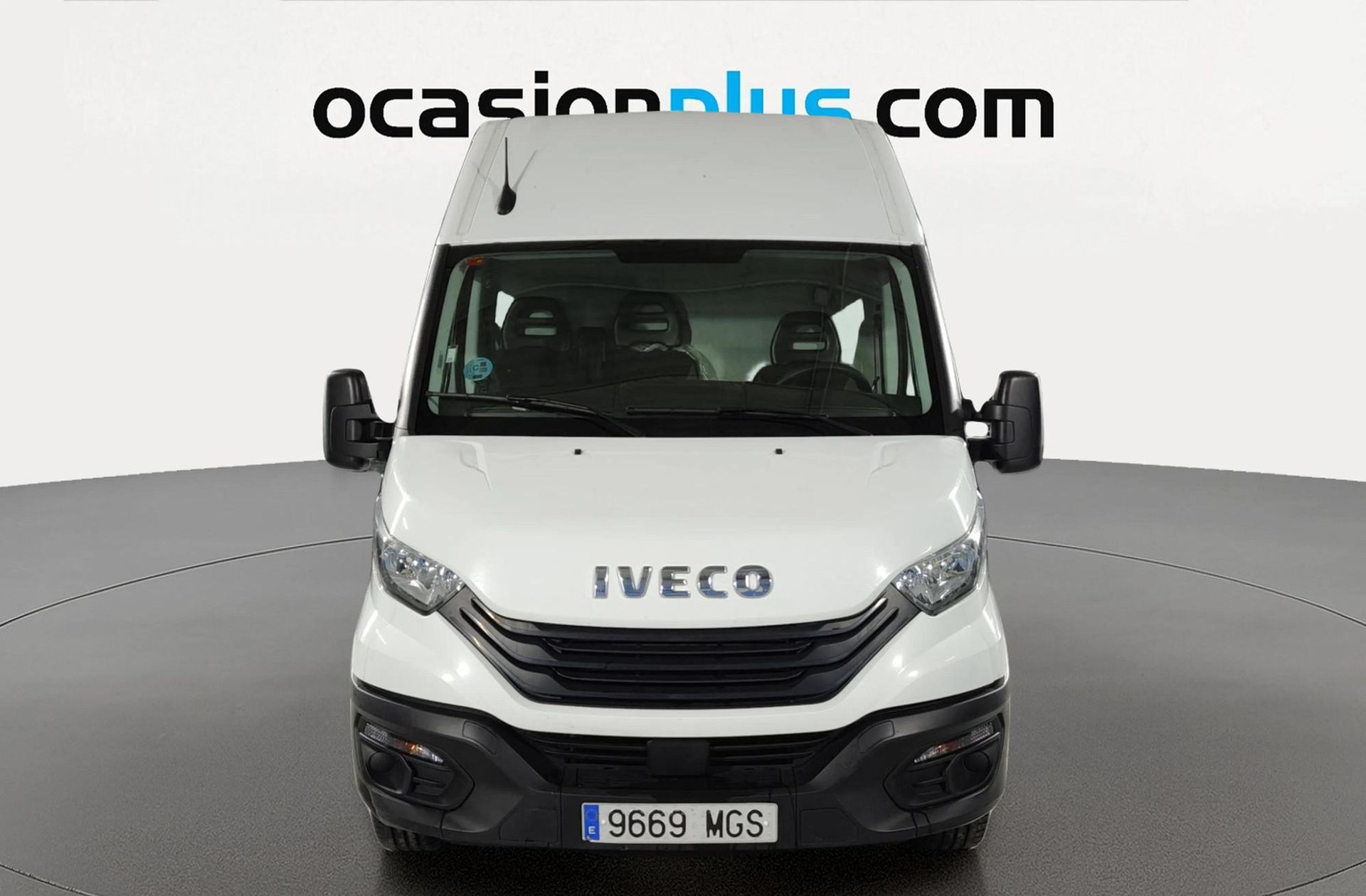 Iveco Daily Furgon 35S 16 V 3520L/H2 - foto 11