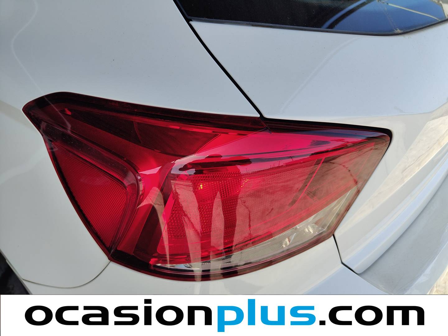 Equipamiento del Seat Ibiza Seat Ibiza 1.0 MPI Reference XL (80 CV)