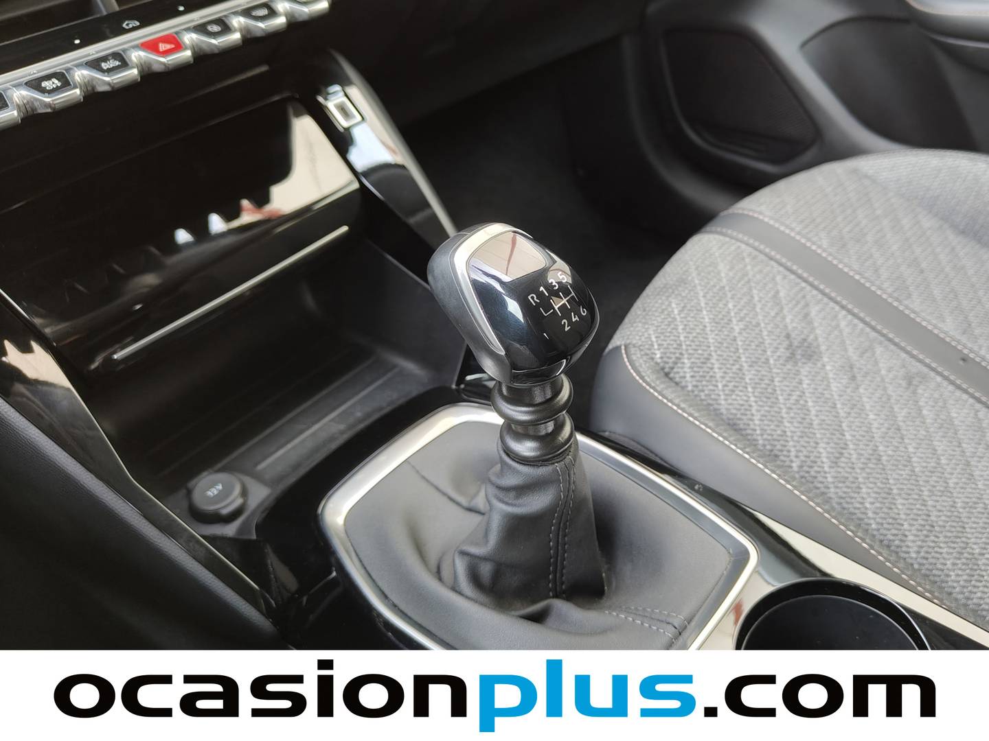 Foto Peugeot 208 Peugeot 208 PureTech 100 Allure (100 CV)