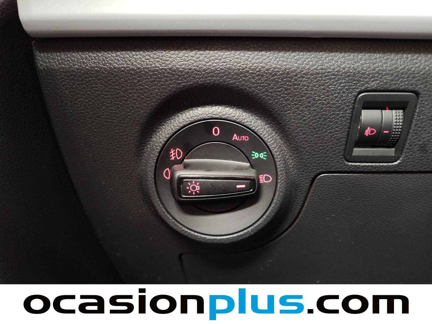 Paquetes del Seat Ibiza Seat Ibiza 1.0 MPI S&S Style XL (80 CV)