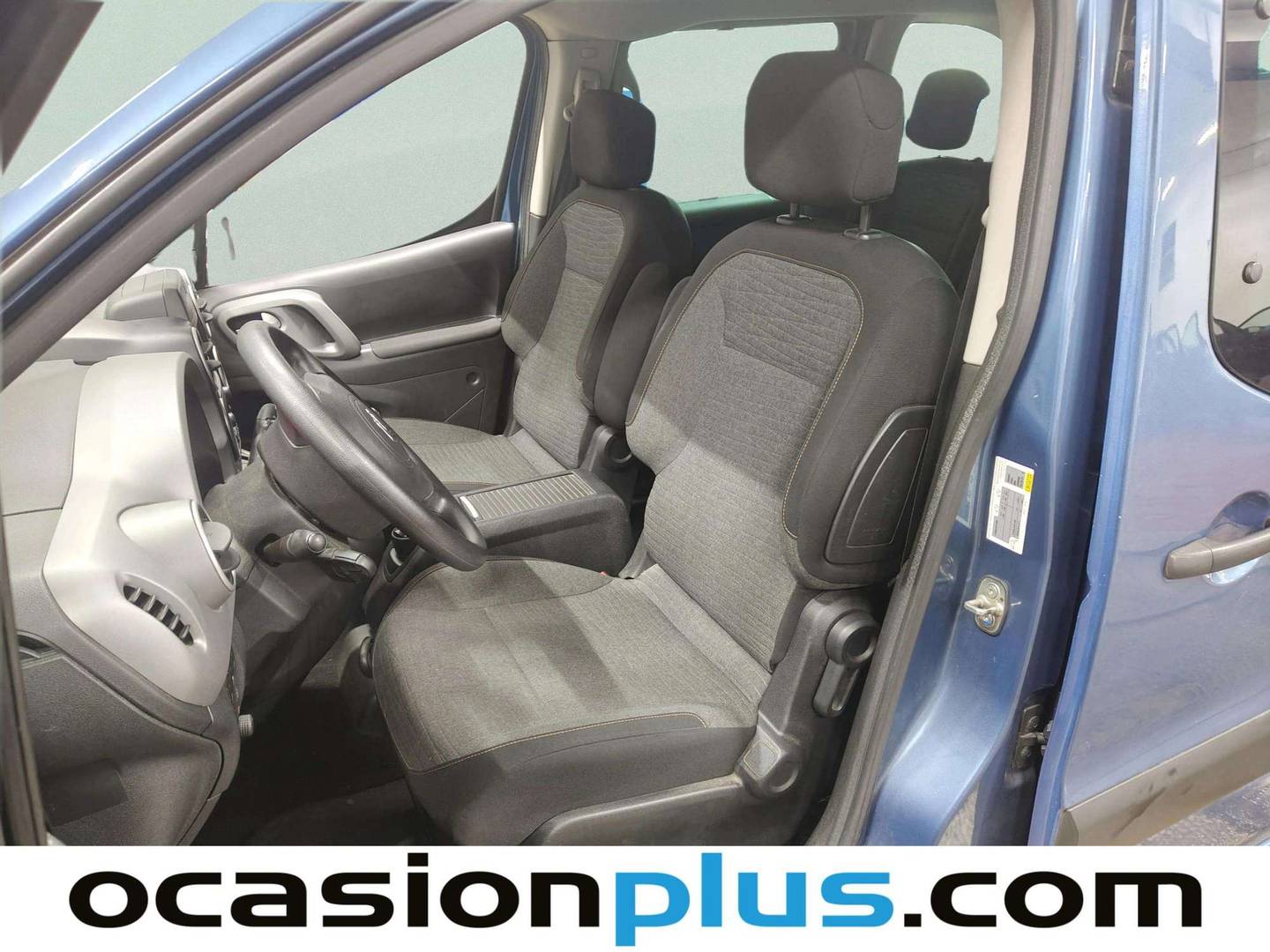 Foto asientos delanteros Citroën Berlingo Citroën Berlingo Multispace 20 Aniversario PureTech (110 CV)